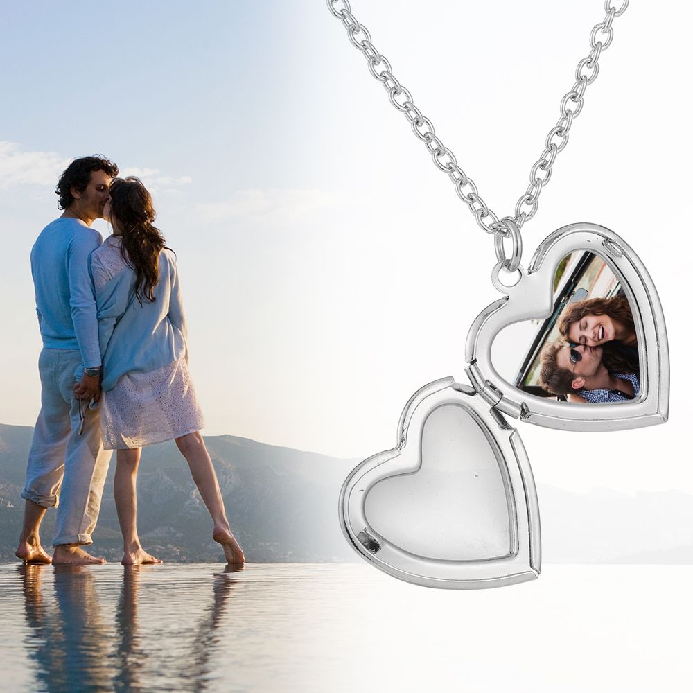 Heart Locket Necklace Photo - Lover Fashion Friend Jewelry Chain Forever
